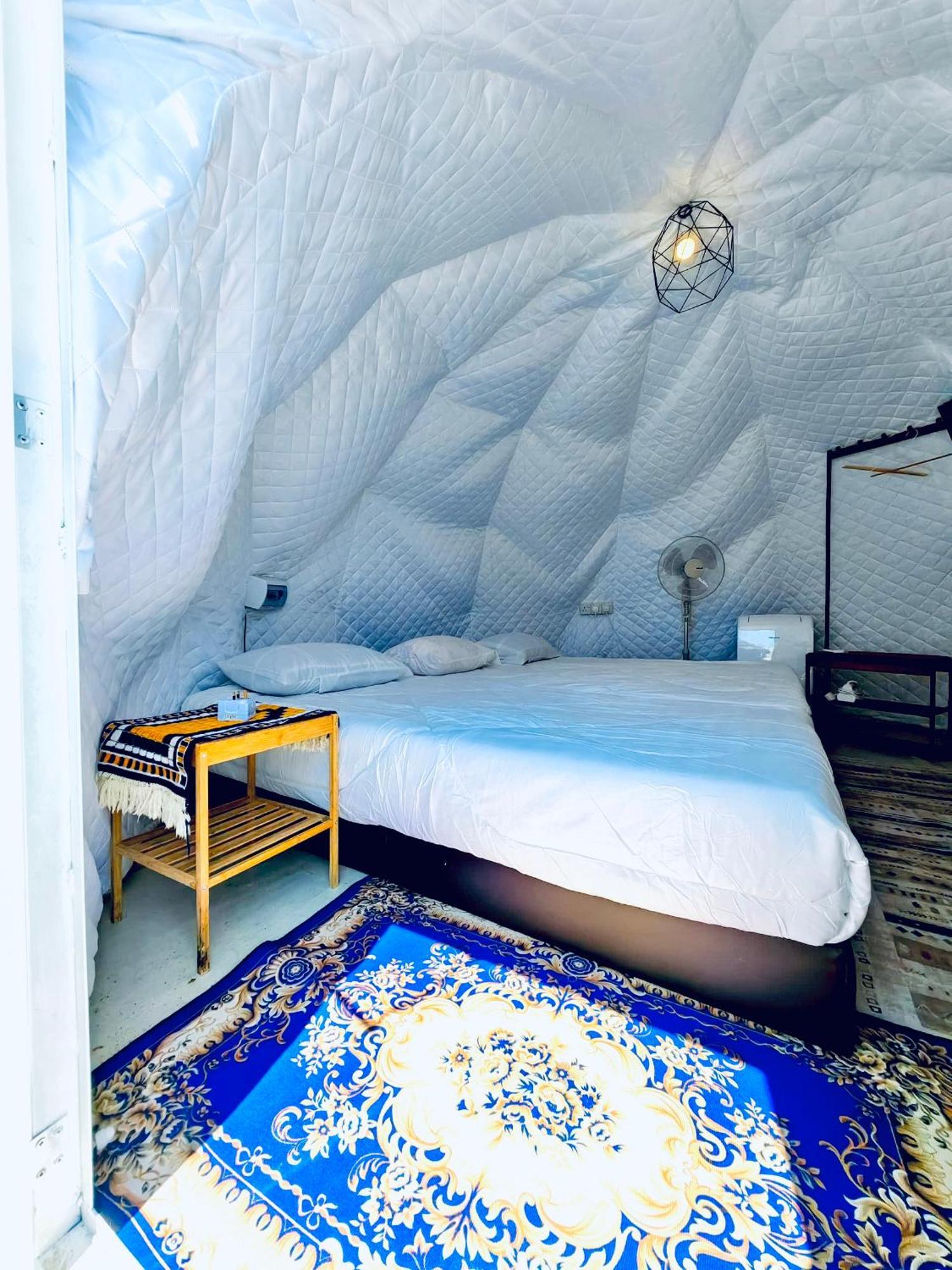 Hotel Gunung Medan Glamping & Cafe à Kangar Extérieur photo